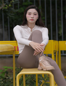 克洛伊2009